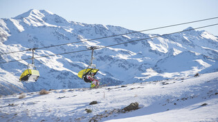 Sesselbahn Totalp Skigebiet Parsenn Davos Sessel Bergbahn Skifahren Winter 