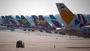 Weiterhin bleiben in Europa rund 3400 Flugzeuge dauerhaft auf dem Boden. (Archivbild)