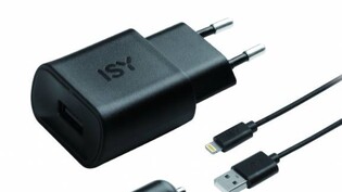 Das Reiseladegerät "ITS-2000 ILTN Travel Charger Set" der Marke "ISY"  wird wegen Stromschlag- und Brandgefahr von Media Markt zurückgerufen.