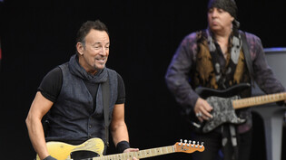 Bruce Springsteen bei seinem letzten Auftritt 2016 im Zürcher Letzigrund-Stadion. (Archivbild)