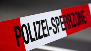 Ein 61-jähriger Mann soll in Rorschacherberg SG seine 56-jährige Frau umgebracht haben. Danach starb er selber mutmasslich an einem Herzinfarkt. (Symbolbild)