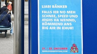 Rechte Botschaft am rechten Ort: Werbung fürs Big-Air-Festival am Paradeplatz Zürich.