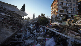 Gewaltige Zerstörung nach den Erdbeben im südtürkischen Antakya.