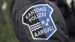 Die Kantonspolizei Aargau hat in Stein AG eine vor ihren Peinigern geflüchtete Frau aufgegriffen. (Symbolbild)