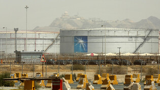 Öllagertanks des saudischen Ölkonzerns Aramco in der Hafenstadt Dschidda. (Archivbild)