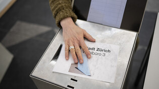 SVP und FDP wollen im Kanton Zürich mit einer Listenverbindung zu den Nationalratswahlen im Herbst antreten. (Symbolbild)