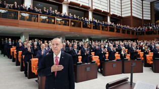 dpatopbilder - HANDOUT - Der türkische Präsident Recep Tayyip Erdogan wird vereidigt. Foto: Präsidialamt der Türkei/dpa - ACHTUNG: Nur zur redaktionellen Verwendung und nur mit vollständiger Nennung des vorstehenden Credits