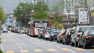 Verkehrschaos: Wenn der Verkehr auf der Kasernenstrasse stillsteht, ist auch für den Churer Bus kein Durchkommen mehr.
