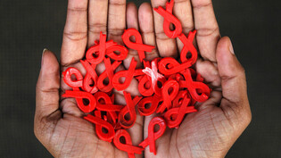 Welt-Aids-Tag: In der Schweiz haben HIV-positive Menschen mit Diskriminierung zu kämpfen – auch im Gesundheitswesen. 