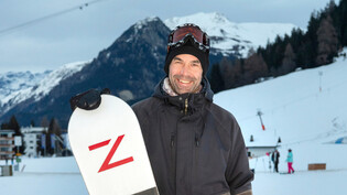 Nach dem Training: Therry Brunner ist dem Snowboardsport verbunden geblieben. Am Sportgymnasium Davos trainiert er Athletinnen und Athleten.