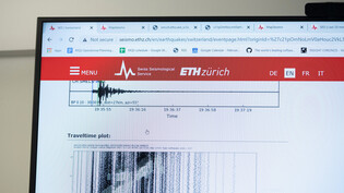 Jahrelange Beobachtung: Der Schweizerische Erdbebendienst der Eidgenössischen Technischen Hochschule (ETH) zeichnet seit 1975 in Graubünden und Umgebung Erdbeben instrumentell auf. 