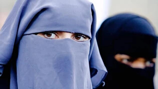 Burka, Niqab, Verhüllung, Religion