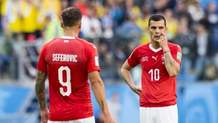Granit Xhaka (rechts) erfüllte die hohen Erwartungen an der WM nicht - auch Haris Seferovic gehört zu den Verlierern