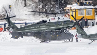 US-Präsident Donald Trump landet an Bord der Marine One einer Sikorsky VH-60N «White Hawk» in Davos.