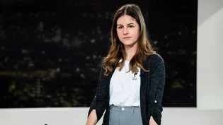 Wirkte kompetent: Die 15-jährige Enya Ernst am Moderationspult von "10 vor 10".