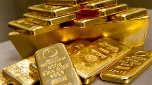 Gold wird in der Corona-Krise immer beliebter. Der Preis des gelben Edelmetalls hat am Dienstag mit 1767 Dollar je Unze den höchsten Stand seit etwa siebeneinhalb Jahren erreicht. (Archivbild)