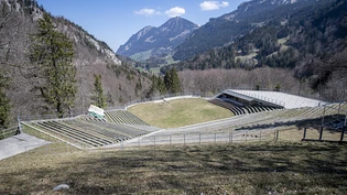 Festgelände und Schwinger-Arenen - hier der Brünig - bleiben verwaist