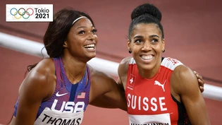 Mujinga Kambundji gratuliert Gabrielle Thomas zu Olympia-Bronze.