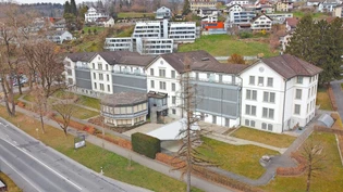 Momentan steht es leer: Ukrainische Kinder könnten das Pflegezentrum in Uznach schon bald mit neuem Leben füllen. 