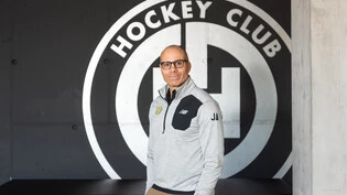 Mit einem guten Gefühl in die neue Saison: Sportchef Jan Alston ist von den Qualitäten des HC Davos überzeugt.