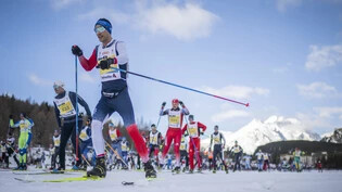 Der Langlauftross ist in Bewegung: Will man im nächsten März beim Engadin Skimarathon vorne mitlaufen, muss man mit 
der Vorbereitung schon jetzt anfangen. 