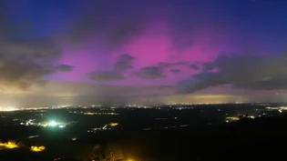 Eine Kamera des Bundesamts für Meteorologie, Meteoschweiz, hielt die Polarlichter vom Sonntagabend fest.