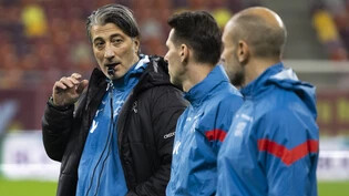 Murat Yakin nimmt für das abschliessende Spiel gegen Rumänien Änderungen in der Startaufstellung vor