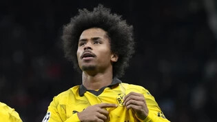 Karim Adeyemi feiert den dritten Dortmunder Treffer