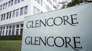Die Rohstoffhandelsfirma Glencore war die aktivste Schweizer Firma im Jahr 2023. (Archivbild)