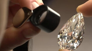 Der Gehalt von Magnesium und Eisen im Mineral Olivin zeigt einer neuen Studie zufolge, wie wahrscheinlich Diamanten in einer Gesteinsprobe vorkommen.(Archivbild)