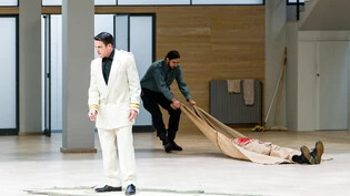 Alle gehen über Leichen in Claudio Monteverdis Barockoper "L'incoronazione di Poppea". Das bringt Regisseur Christoph Marthaler auf die Bühne.