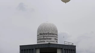 Meteoschweiz hat um Mitternacht von Samstag auf Sonntag in Payerne VD auf ungefähr 1500 Meter über Meer "ausserordentliche" 17,4 Grad Celsius gemessen. (Archivbild)