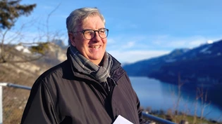 Seine ehemalige Spielwiese führte zu Mehrarbeit: Gemeindepräsident Marcel Benz auf dem Chapfenberg oberhalb von Weesen.