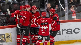 Gleich sechsmal setzte der Lausanne HC in Spiel 7 gegen die Tigers zum Torjubel an