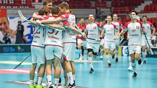 Es läuft rund: Mit drei Siegen aus gleich vielen Spielen ist der Schweizer Unihockey-Nationalmannschaft der WM-Auftakt geglückt.