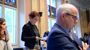 Für ein fürsorgliches Parlament: Sabine Steinmann wirbt vergeblich für einen Kompromissvorschlag. 