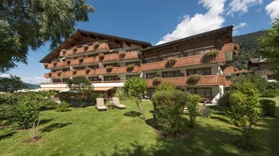 Es soll weiter investiert werden: Gemäss Sunstar-Hotelgruppe besteht nicht die Absicht, weitere Hotels in Graubünden, etwa den Betrieb in Klosters (Bild), zu verkaufen. 