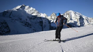 Skispass im Schnee: Das Team von Skiresort.ch hat die besten Skigebiete der Welt gekürt. Auf den vordersten Plätzen ist Graubünden prominent vertreten.