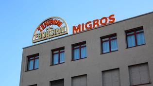 Bleiben oder nicht oder doch? Was mit der Migros im Zentrum Frohsinn passiert, kommuniziert das Unternehmen nur vage. Die Aussagen gehen von «voraussichtlich schliessen» zu «vielleicht vorübergehend» noch bleiben, allenfalls mit reduziertem Sortiment.