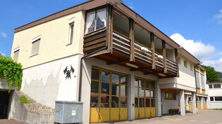 Landverhandlungen erfolgreich: Die Feuerwehr Gommiswald erhält statt des bisherigen Depots beim Dorfparkplatz ein neues Zuhause.