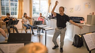Virtuose: Martin Studer braucht kein Instrument in den Händen, um Musik zu machen.