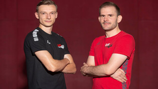 Klare Erwartung: Trainer Pius Caluori (rechts) glaubt, dass Stürmer Lukas Ujhelyi in dieser Saison viele Tore schiesst. 
