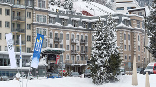Drohung gegen Hotel «Seehof»: Gemäss der Kantonspolizei Graubünden wurden bei der Durchsuchung des Gebäudes keine Sprengstoffe gefunden.