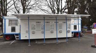 Geschlossenes Kassahäuschen statt «Showtime»: Der Circus Knie muss derzeit pausieren.