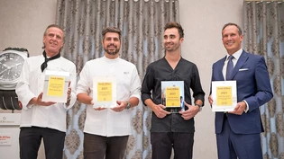 Drei Chefs und ein Direktor: Oberster Koch Renato Wüst, Sven Wassmer, Silvio Germann und Marco Zanolari (von links). 