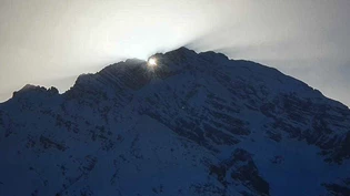 Das Ela-Loch befindet sich mitten im Flügel des Piz Ela.
