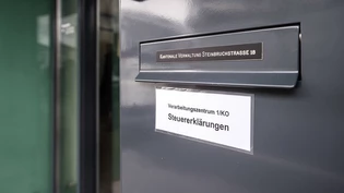 Keine Steuersenkungen: der Kanton hat einen Vorschlag der FDP zur Senkung der Steuerbelastung für natürliche Personen und Unternehmen abgelehnt.