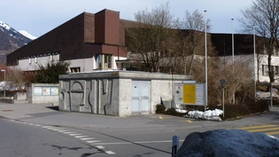 Staatsanwaltschaft sichert Beweise: Der Rektor der Schulen Glarus Nord hat im Gemeindehaus Oberurnen sein Büro.
