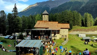 Hier soll man wieder feiern dürfen: Das Chapella Open Air im Engadin geht von einer Durchführung aus, so wie hier 2019.