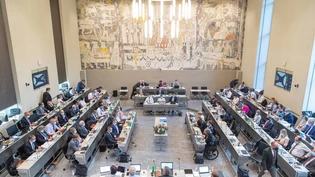 Neue Gesichter: Im Grossratssaal werden im August zahlreiche neue Grossrätinnen und Grossräte anzutreffen sein. Hier im Bild die Situation in der Augustsession 2021.